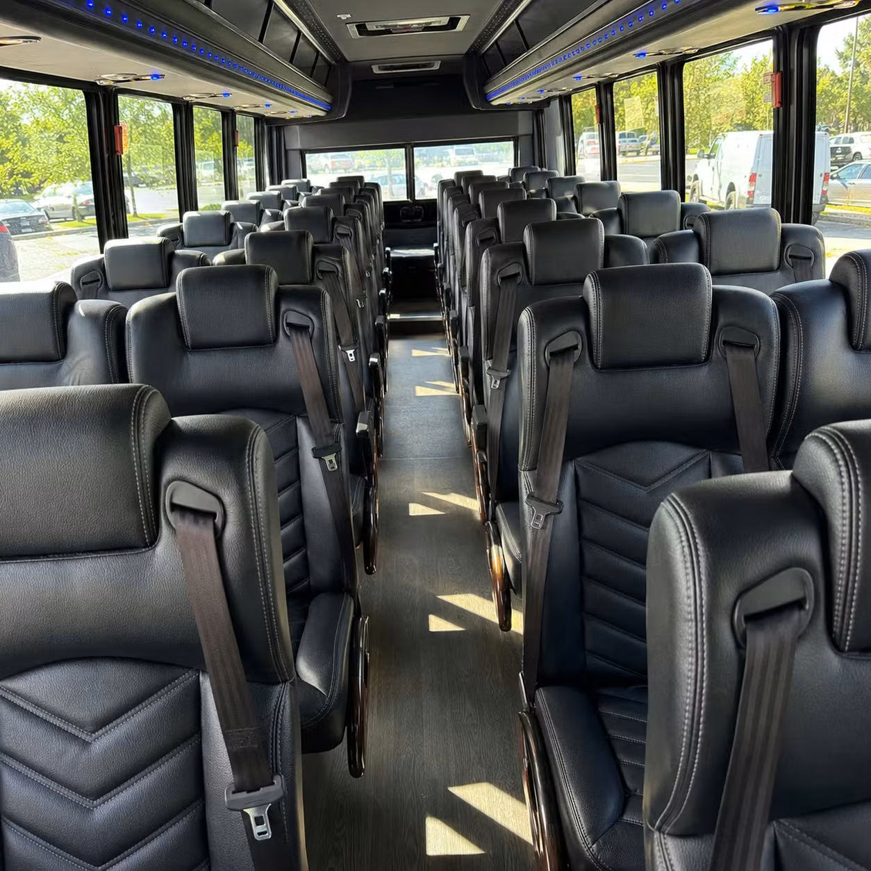 akron 15 passenger minibus rental