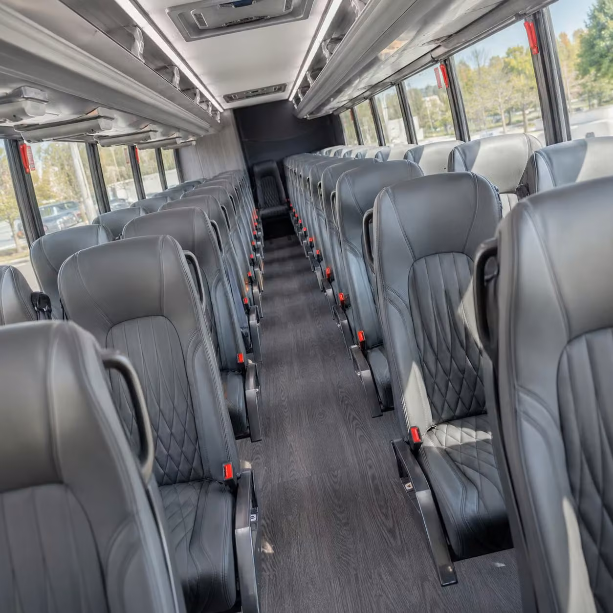 akron 18 passenger minibus rental