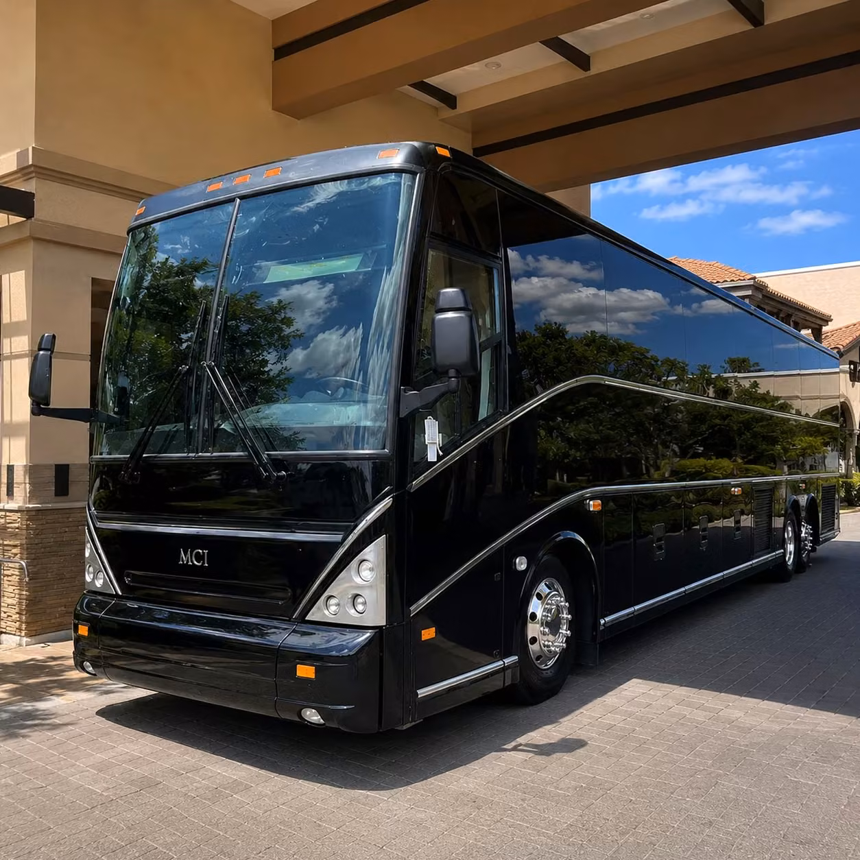 akron convention center conference shuttle bus service