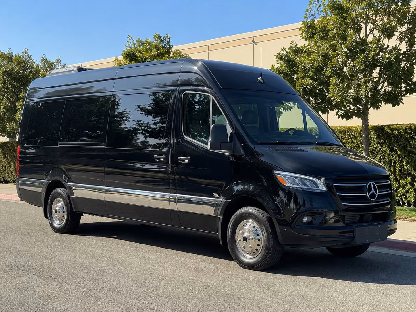 akron sprinter limo rental