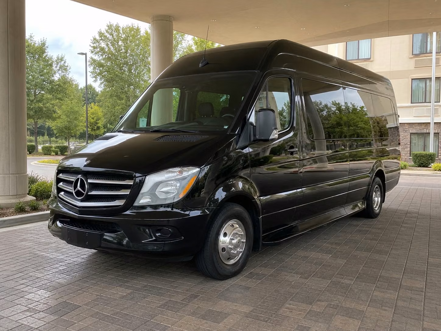sports team sporting event bus rentals in akron
